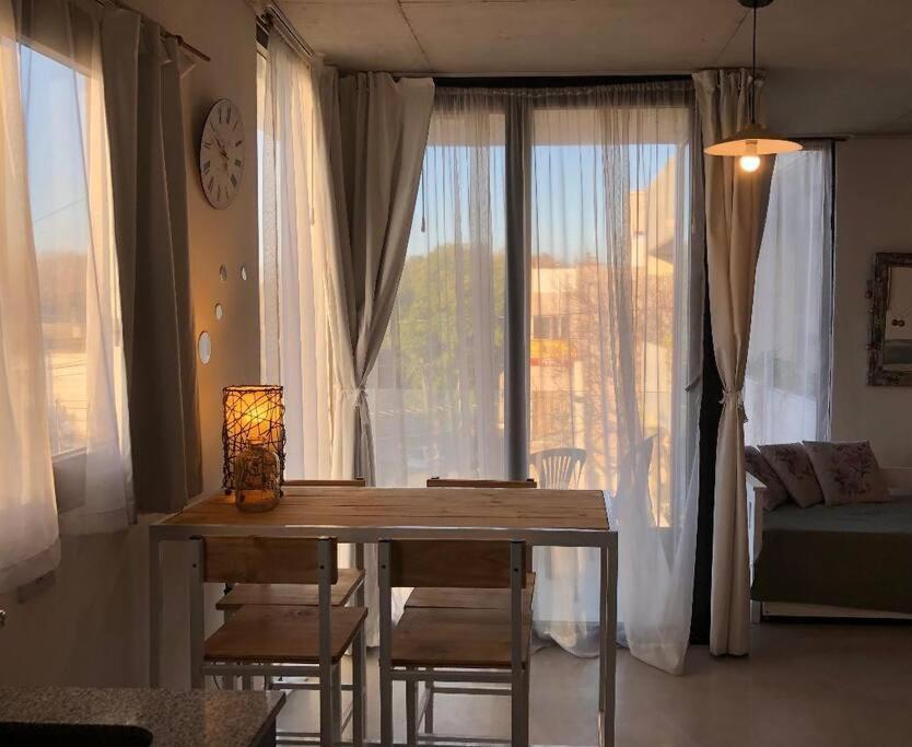 Apartment Luminoso Y Comfortable Monoambientea 25 Minutos De Ezeiza Remedios de Escalada