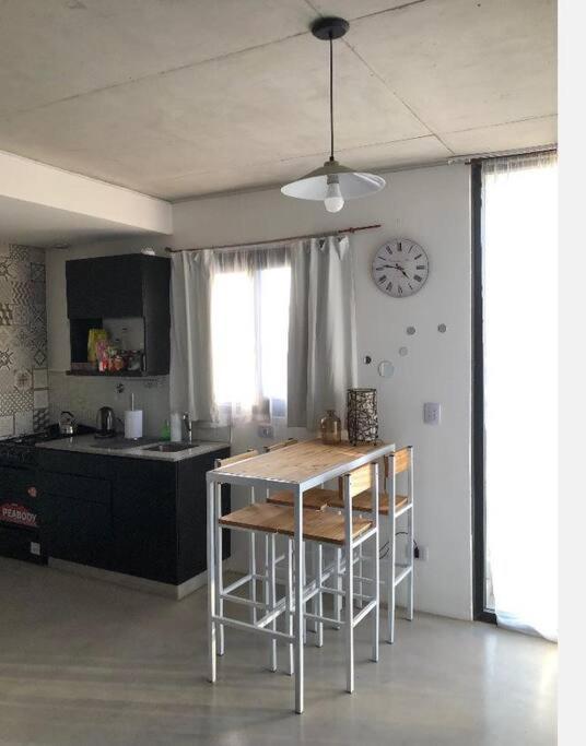 Apartment Luminoso Y Comfortable Monoambientea 25 Minutos De Ezeiza Remedios de Escalada