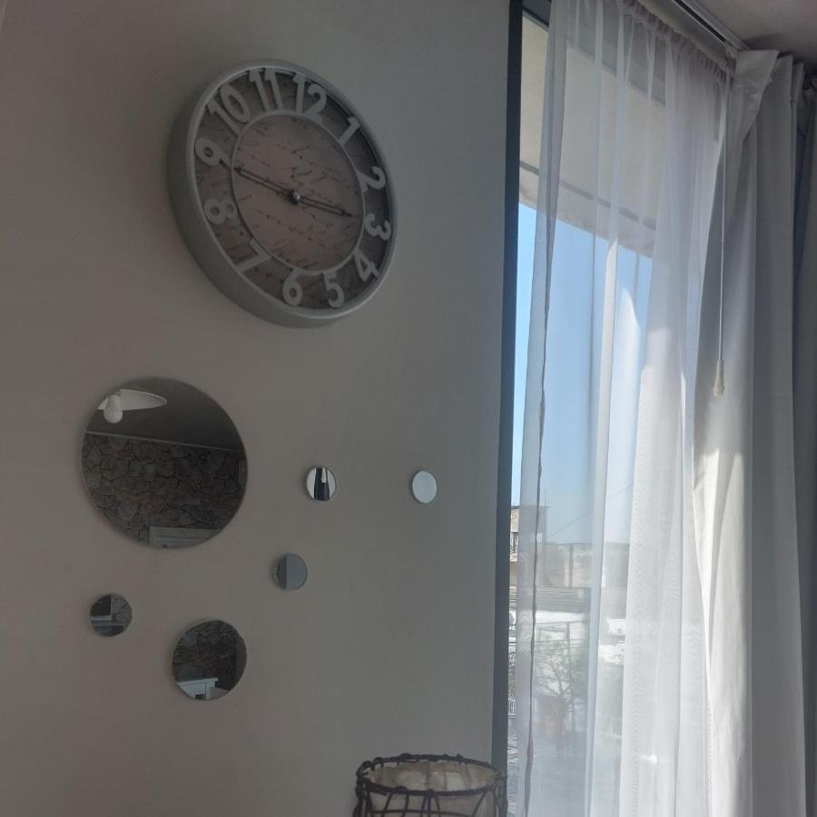 Luminoso Y Comfortable Monoambientea 25 Minutos De Ezeiza Apartment
